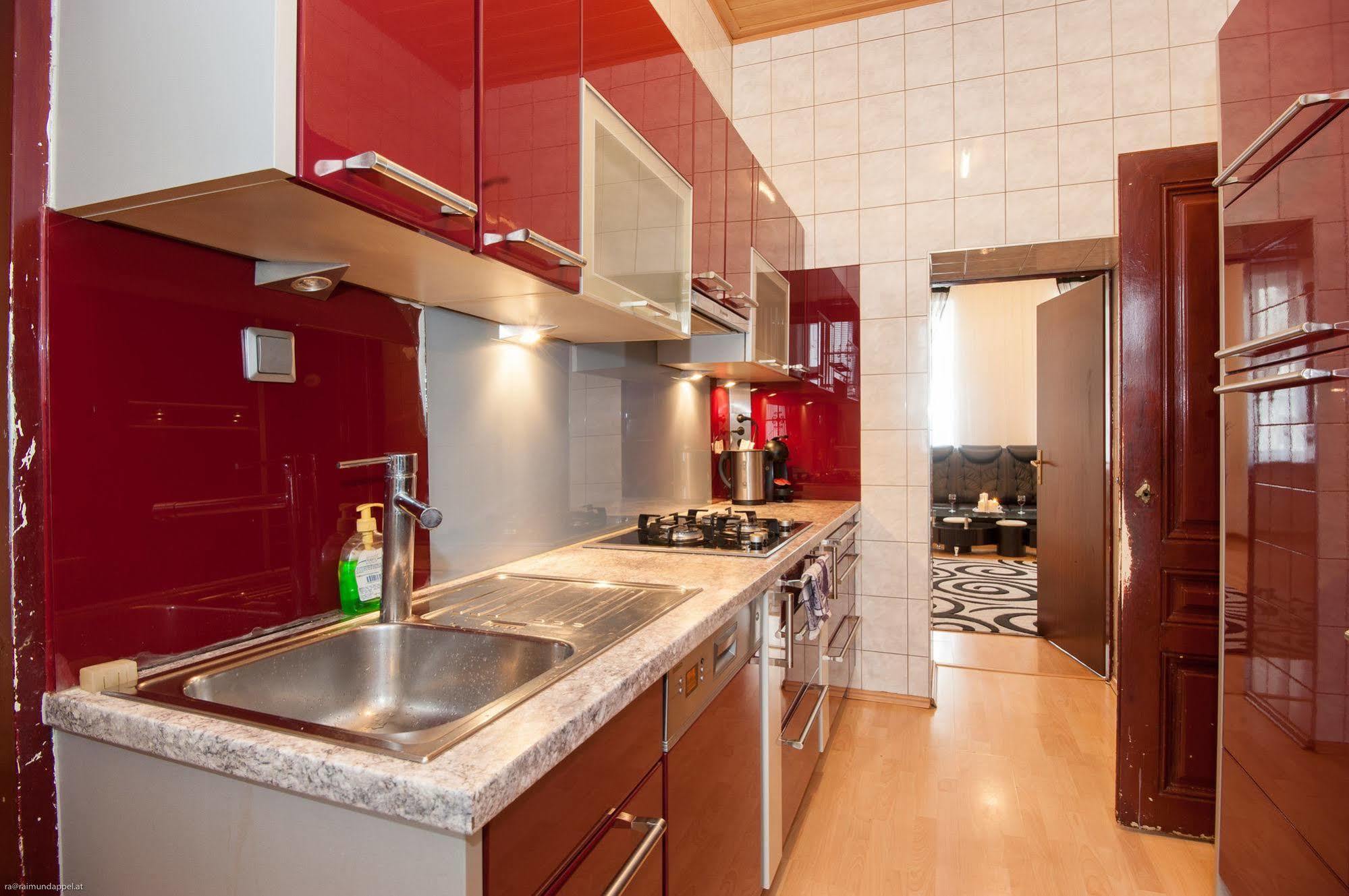 Royal Resort Apartments Urania Vienna Exterior photo